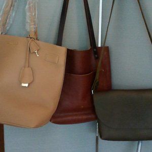 UNIQUE SALE! Huge Bundle Deal on 4 Genuine Leather Bags/Totes